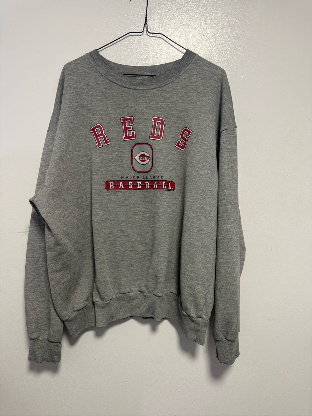 2000 Reds Baseball Grey Crewneck Sweatshirt